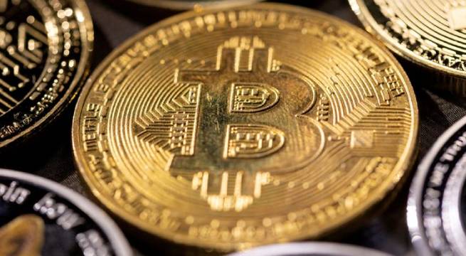 Bitcóin cae a menos de 19.000 dólares y sacude aún más a los mercados de criptomonedas