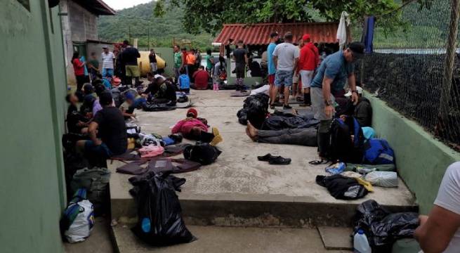 Policía panameña intercepta a 92 migrantes en el Mar Caribe procedentes de Colombia