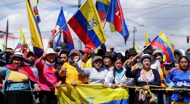 Gobierno de Ecuador y líderes indígenas firman acuerdo para poner fin a protestas