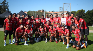 La Selección Peruana completó penúltimo entrenamiento en Barcelona