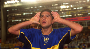 Carlos Zambrano saludó a Juan Román Riquelme por su cumpleaños