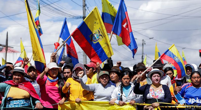 Gobierno de Ecuador y líderes indígenas firman acuerdo para poner fin a semanas de protestas