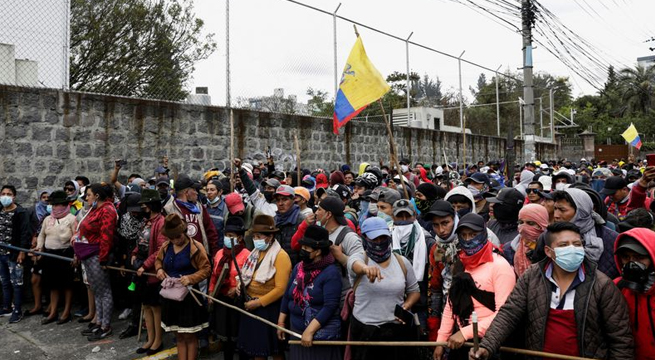 Grupos indígenas de Ecuador condicionan diálogo a retirada de fuerza pública
