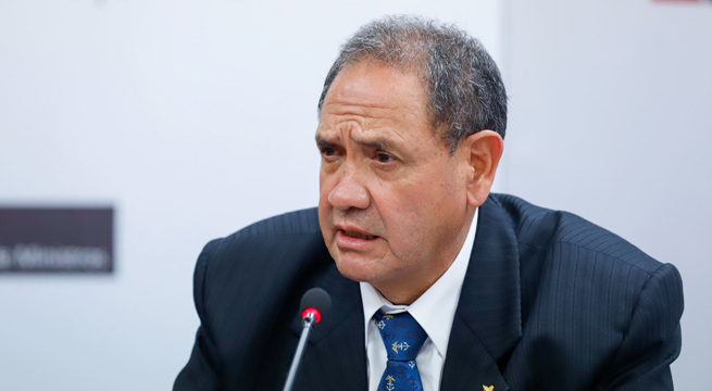 Ministro de Defensa considera como «ruido político» posible interpelación a Aníbal Torres