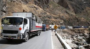 Gremios de transportistas acatarán paro indefinido para este 27 de junio