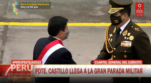 Pedro Castillo llegó al Cuartel General del Ejército para presenciar la Gran Parada Militar