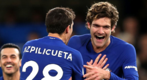 Marcos Alonso y César Azpilicueta podrían incorporarse al Barcelona