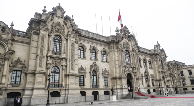 Juez rechaza pedido fiscal para incautar cámaras de acceso a Palacio de Gobierno