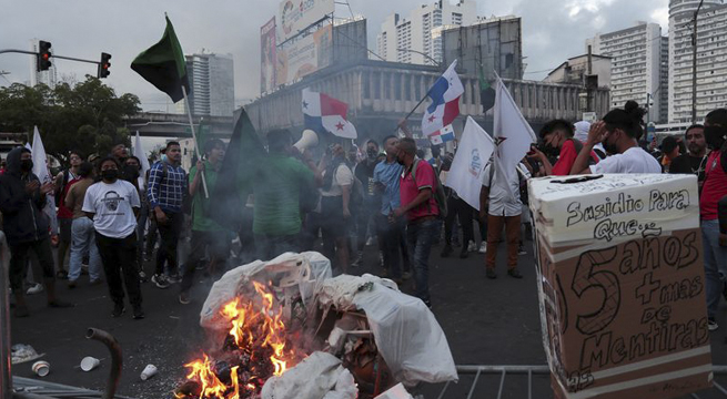 Crecen protestas en Panamá contra presidente Cortizo por escalada de precios