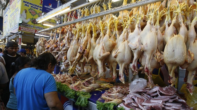 Trujillo: se elevó a S/ 11 el precio del kilo de pollo en mercado Central