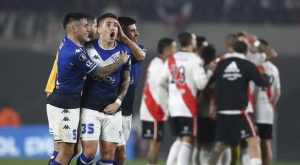 Vélez Sarsfield iguala con River Plate y avanza a cuartos de final en la Libertadores