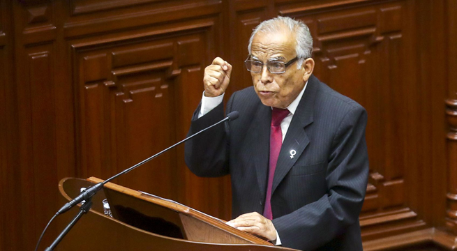 Congreso aprueba invitar a premier Aníbal Torres para este jueves 18