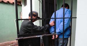 Trujillo: detienen a extorsionador con sobre de dinero de una víctima