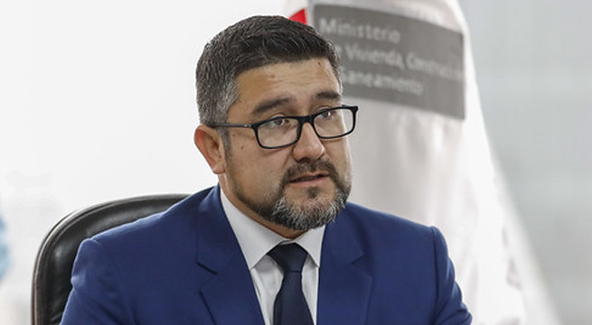 Gobierno oficializa renuncia de Geiner Alvarado al frente del MTC