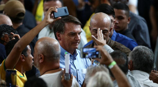 Bolsonaro se ve envuelto en un altercado en Alvorada tras ser provocado por youtuber