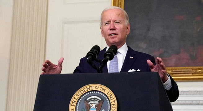 Nueva iniciativa de Biden sobre derecho al aborto apunta tanto a mujeres como a hombres
