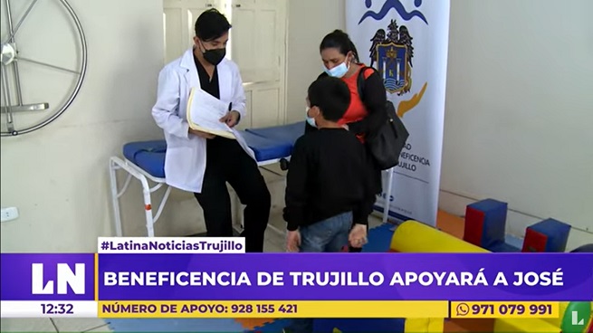 Adolescente que trabaja en calles de Trujillo para pagar la operación de su pierna recibe ayuda de la Beneficencia