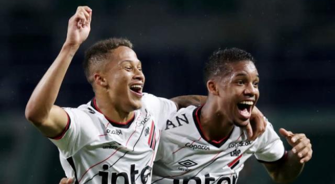 Athletico Paranaense elimina al bicampeón Palmeiras y avanza a final de la Libertadores