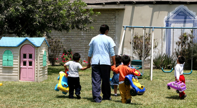 Agilizarán procesos de adopción de menores en estado de abandono, afirma el MIMP
