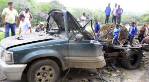 Mueren ocho policías en Colombia por ataque de un grupo armado ilegal