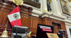 Proponen que titular del Congreso asuma despacho presidencial durante viajes de la mandataria