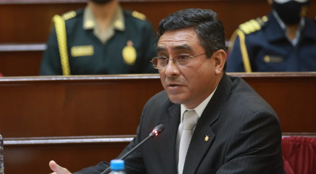 Presentan moción de censura contra Willy Huerta, ministro del Interior