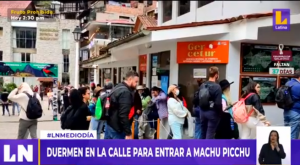 Machu Picchu: turistas duermen en la calle sin saber si entrarán a la ciudadela