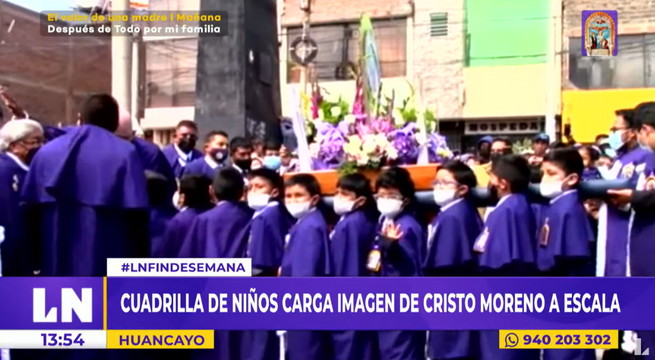 Huancayo: cuadrilla de niños carga imagen del Señor de los Milagros a escala