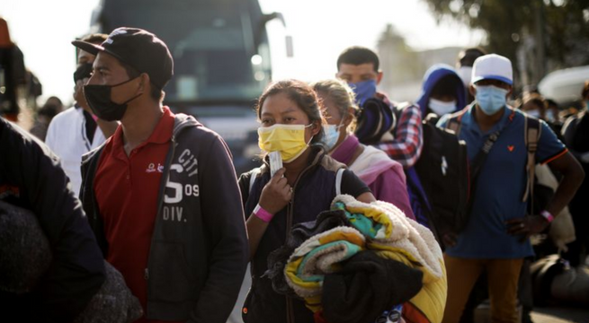 México advierte a inmigrantes venezolanos que no formen caravanas tras nuevo plan fronterizo