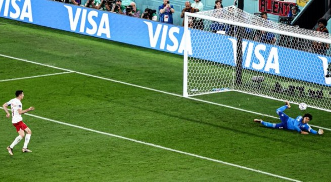 Polonia vs México: Ochoa le atajó el penal a Lewandowski y evitó el 1-0 en el Mundial Qatar 2022