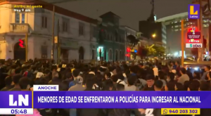 Bad Bunny: jóvenes se enfrentaron a policías para entrar a la fuerza al Estadio Nacional