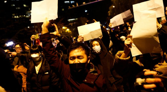 Las protestas en China contra las cuarentenas pesan sobre las acciones europeas