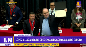 Rafael López Aliaga recibió credenciales como nuevo alcalde de Lima