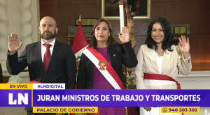 Dina Boluarte tomó juramento a nuevos ministros de Trabajo y Transportes