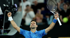 Djokovic supera el desafío de Couacaud y sigue en busca de su 22º Grand Slam