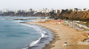 Chorrillos: playa Agua Dulce fue cerrada por fuerte oleaje