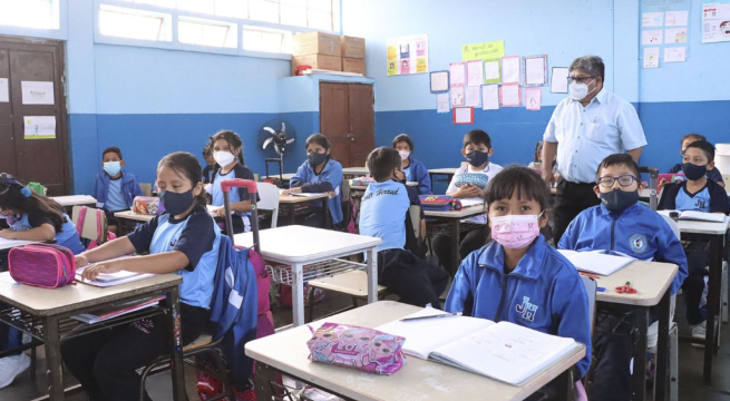 Gobierno anuncia el regreso de la enseñanza de ‘Educación Cívica’ a los colegios
