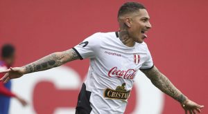 Paolo Guerrero llegó a Argentina para pasar exámenes médicos con Racing