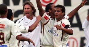 <strong>Hinchas de Universitario de Deportes piden el regreso de Ricardo Gareca al comando técnico</strong>