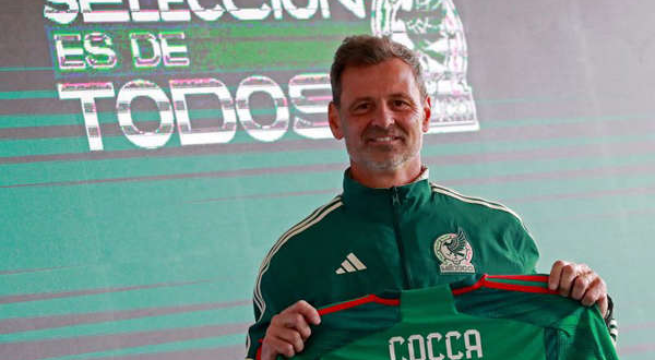 DT México mantiene base de futbolistas del Mundial en primera convocatoria