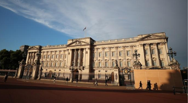 Se registra explosión en el Palacio de Buckingham a pocos días de la coronación de Carlos III