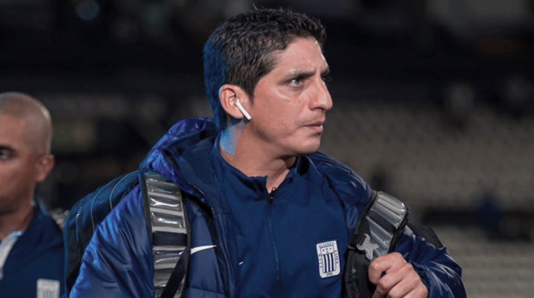 ¡Oficial! Guillermo Salas dejó de ser entrenador de Alianza Lima
