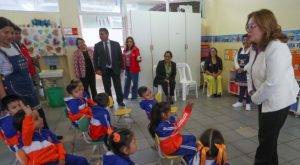 Más de 4 mil niños de educación inicial en colegios públicos recibirán clases de inglés