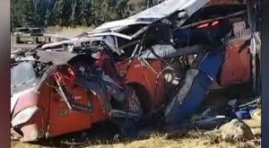 Diez muertos deja caída de bus a abismo en Áncash 