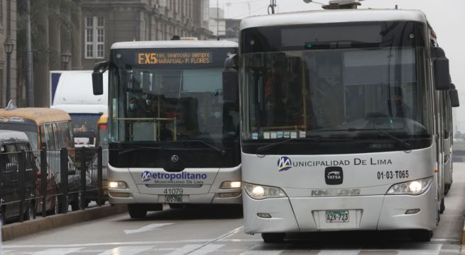 Protestas en Lima: cierran estación Dos de Mayo del Metropolitano por presencia de manifestantes