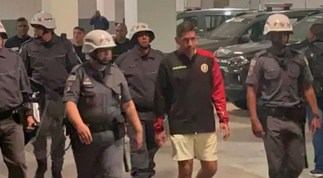 ¿Por qué el preparador físico de Universitario fue detenido en Brasil?