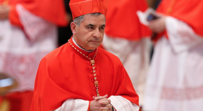 Fiscal del Vaticano pide siete años de prisión contra cardenal por fraude