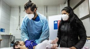 México envía profesionales de la salud a Chile para atender brote del virus sincitial