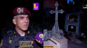 Policía interviene a delincuentes que tenían guarida en cementerio de SJL