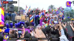 Marcha del Orgullo fue multitudinaria y recorrió el Centro de Lima